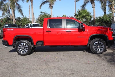 2025 Chevrolet Silverado 2500HD Custom
