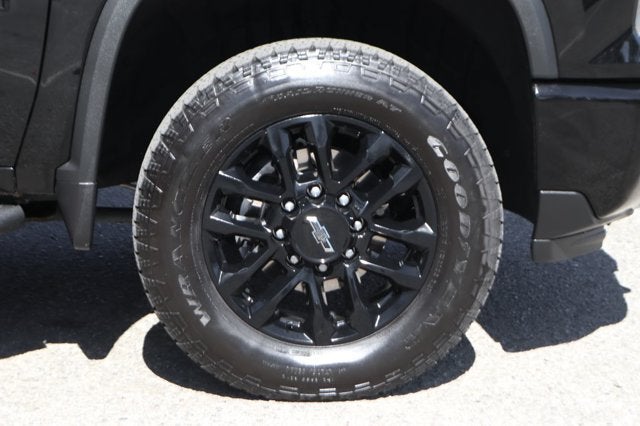 2025 Chevrolet Silverado 2500HD Custom
