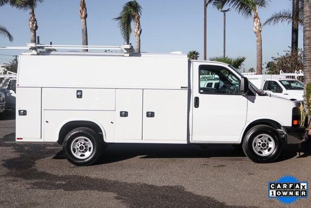 2021 GMC Savana Commercial Cutaway Work Van