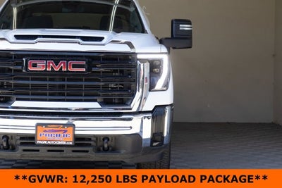 2025 GMC Sierra 3500HD Pro
