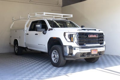 2025 GMC Sierra 3500HD Pro