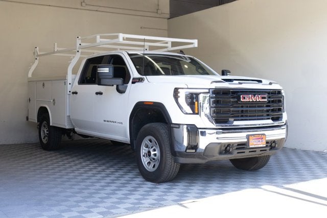 2025 GMC Sierra 3500HD Pro