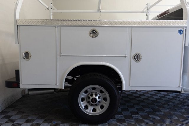 2025 GMC Sierra 3500HD Pro