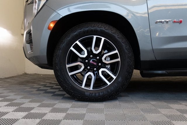 2024 GMC Yukon AT4