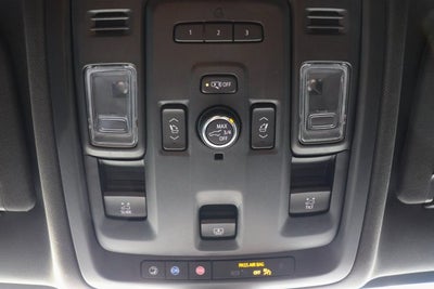 2021 GMC Yukon XL AT4