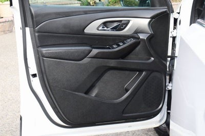 2023 Chevrolet Traverse LT