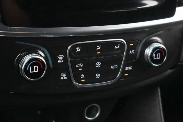 2023 Chevrolet Traverse LT