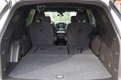 2023 Chevrolet Traverse LT