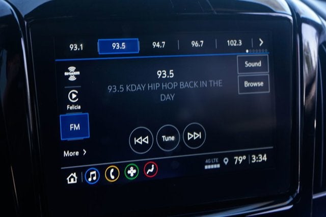 2023 Chevrolet Traverse LT