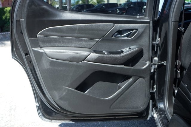 2023 Chevrolet Traverse LT
