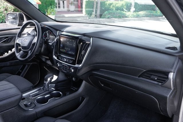 2023 Chevrolet Traverse LT