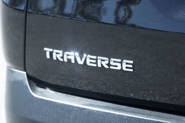 2023 Chevrolet Traverse LT