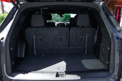 2023 Chevrolet Traverse LT