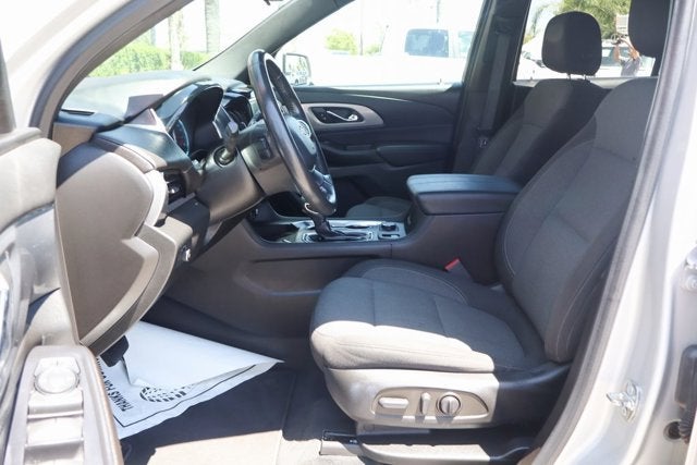 2022 Chevrolet Traverse LT