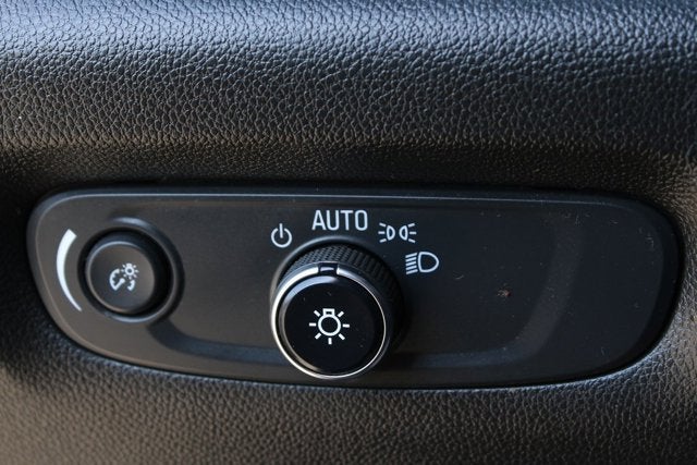 2022 Chevrolet Traverse LT