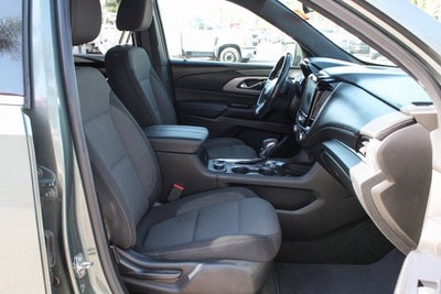 2022 Chevrolet Traverse LT