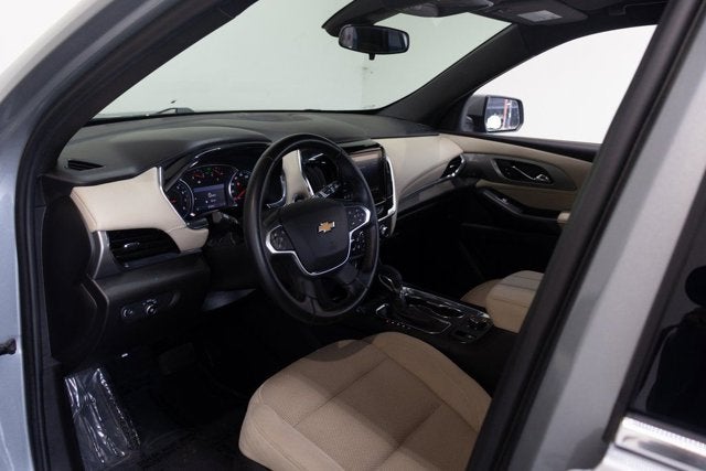 2023 Chevrolet Traverse LT