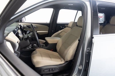 2023 Chevrolet Traverse LT