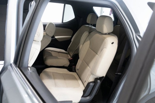 2023 Chevrolet Traverse LT