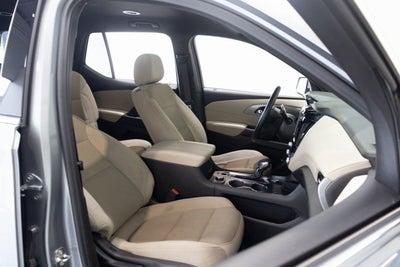 2023 Chevrolet Traverse LT