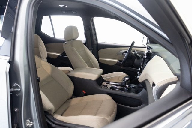 2023 Chevrolet Traverse LT