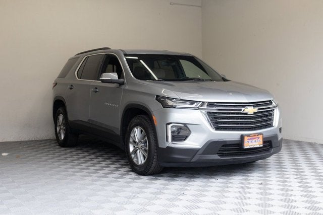 2023 Chevrolet Traverse LT