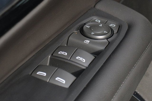 2025 Chevrolet Suburban LS