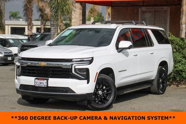 2025 Chevrolet Suburban LS