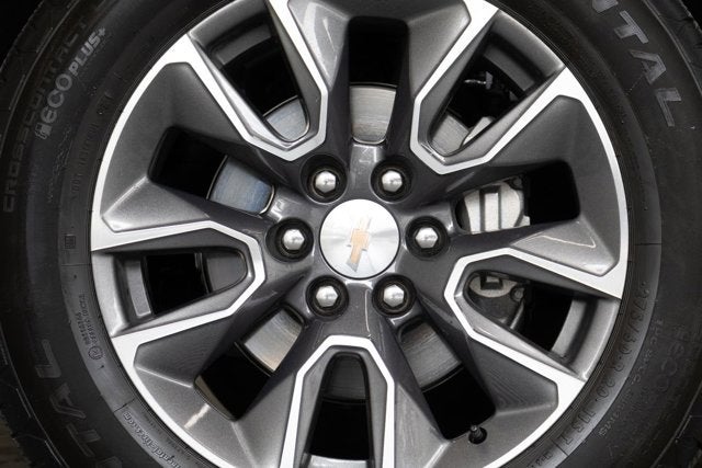 2024 Chevrolet Suburban LS