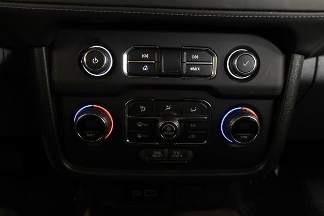 2024 Chevrolet Suburban LS