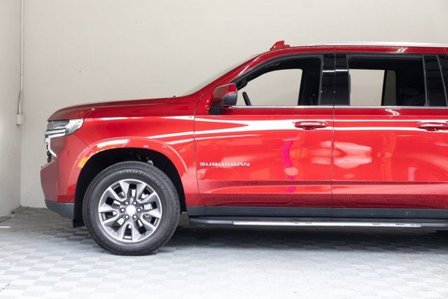 2024 Chevrolet Suburban LS