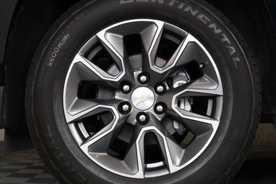 2024 Chevrolet Suburban LS