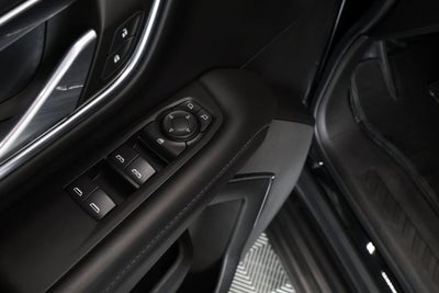2024 Chevrolet Suburban LS
