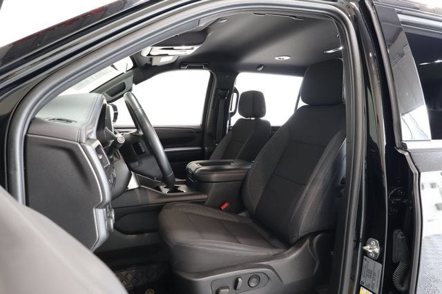 2024 Chevrolet Suburban LS