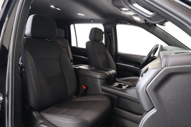 2024 Chevrolet Suburban LS