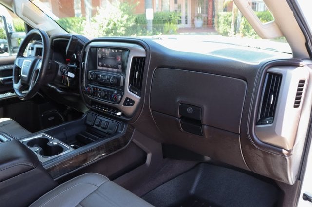 2015 GMC Sierra 2500HD Denali