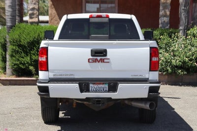 2015 GMC Sierra 2500HD Denali