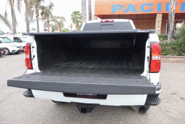 2017 GMC Sierra 3500HD Denali