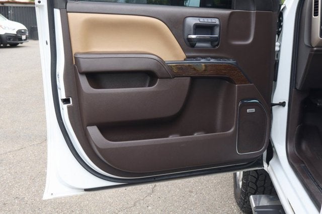 2017 GMC Sierra 3500HD Denali