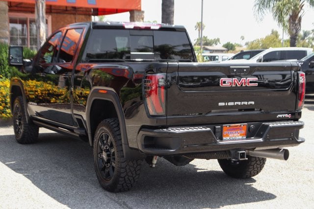 2024 GMC Sierra 2500HD AT4
