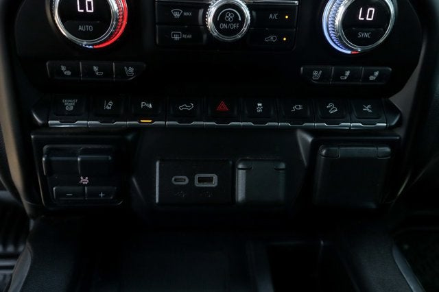 2023 GMC Sierra 2500HD AT4