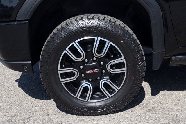 2023 GMC Sierra 2500HD AT4
