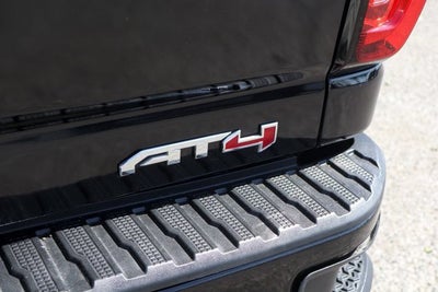 2023 GMC Sierra 2500HD AT4