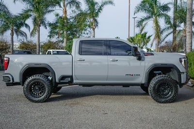 2024 GMC Sierra 2500HD AT4