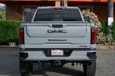 2024 GMC Sierra 2500HD AT4