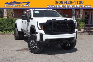 2024 GMC Sierra 3500HD Denali