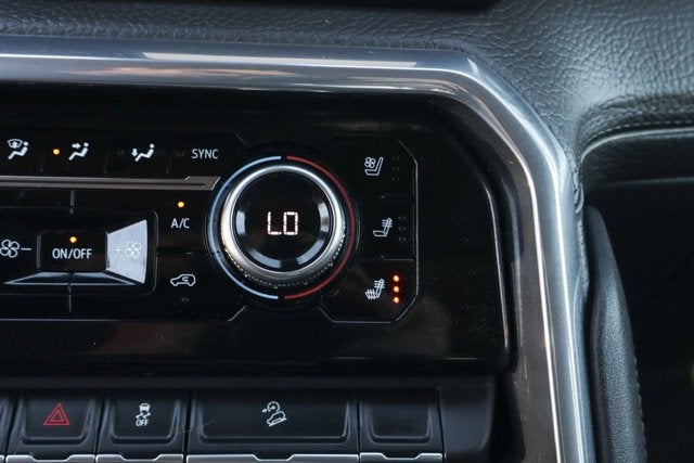 2024 GMC Sierra 3500HD Denali