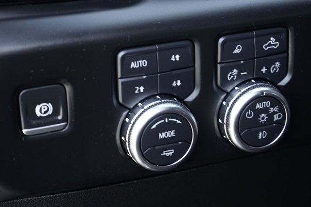 2024 GMC Sierra 3500HD Denali Ultimate