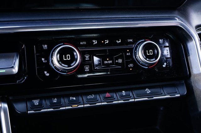 2024 GMC Sierra 3500HD Denali Ultimate