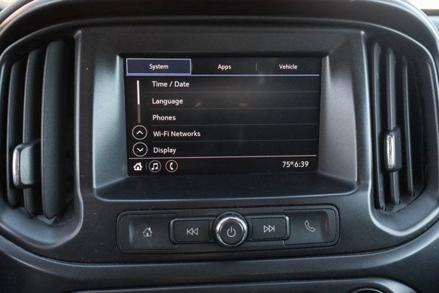 2022 GMC Canyon Elevation Standard